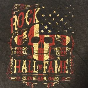Rock & roll hall of fame  🤘t- shirt 2XL